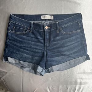 Abercrombie low rise short denim women size 10 (30)